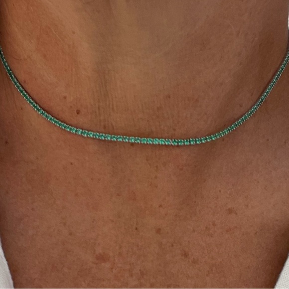 Emerald tennis necklace choker - Picture 4 of 6